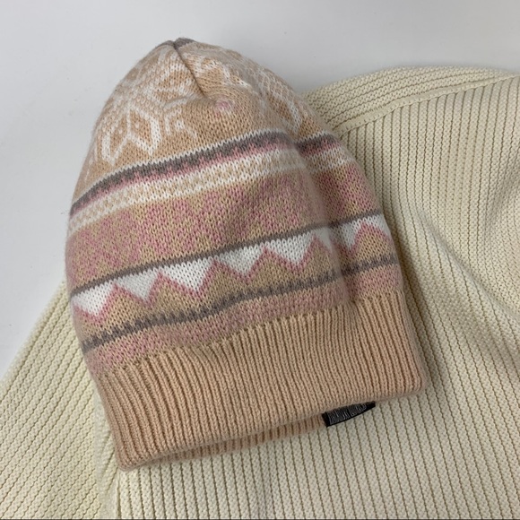 Muk Lucks Beanie Toboggan Reversible Winter Hat - Picture 2 of 10